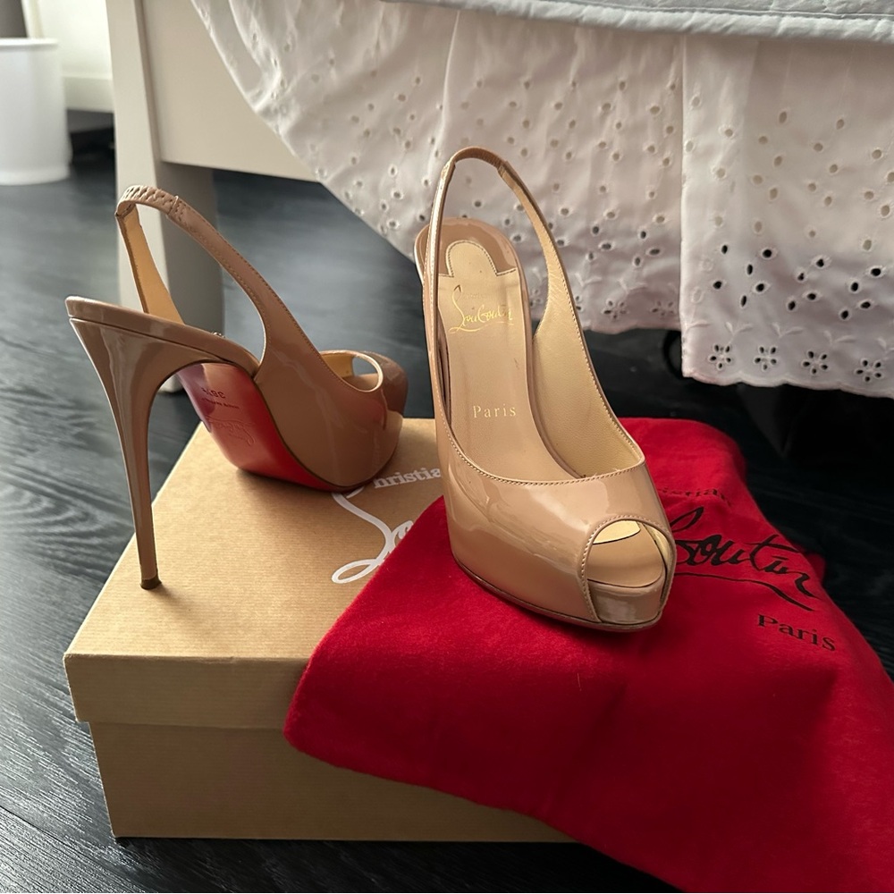 Christian Louboutin 120 Sling Back Heels. Size 6.5.